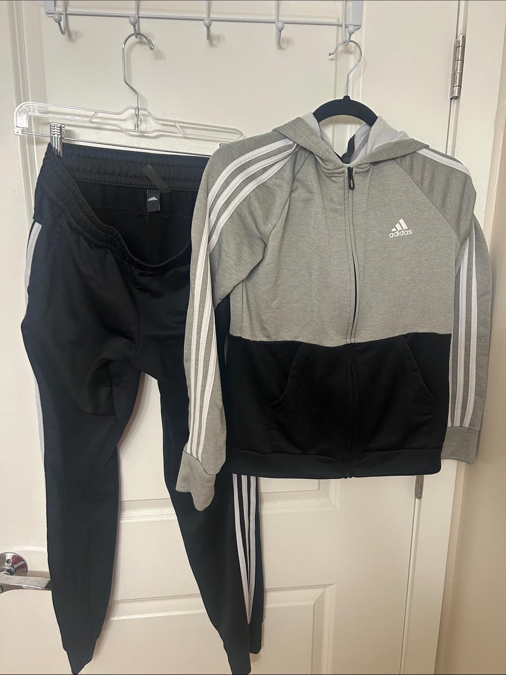 adidas Grey & Black women Two-Tone Hoodie Jogger Set